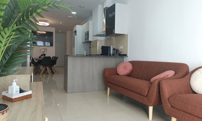 La Malva-rosa Apartamento | Preciosa casa en playa Malvarrosa / Patacona, ideal familias