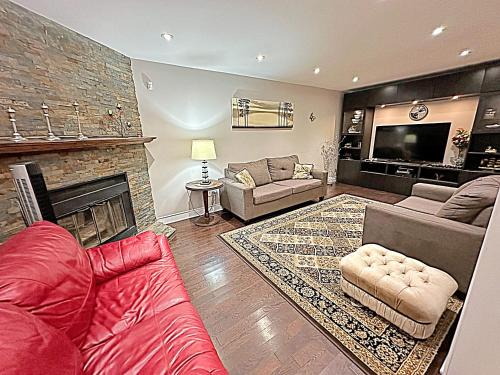 Hurontario Apartamento | Beautiful House in Mississauga