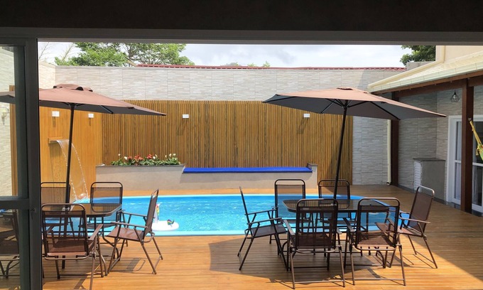 Lagoa Pequena Casa | Bela casa con piscina a 400m de la playa del campeche.