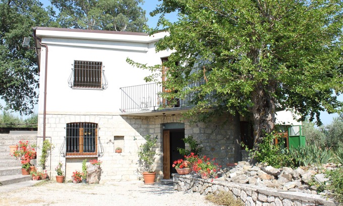 Casalanguida Otro | Increíble casa con piscina privada y vistas impresionantes cerca de las montañas y la playa.