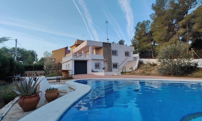 Naquera Casa | Hermosa casa con piscina en Náquera, Valencia