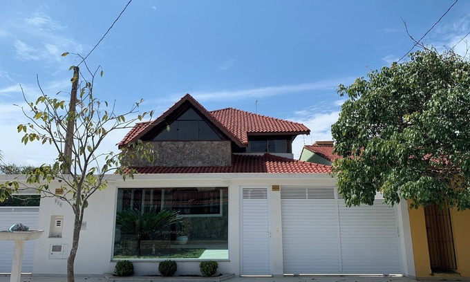 Cidade Nova Peruibe Casa | HERMOSA CASA CON PISCINA Y BARBACOA