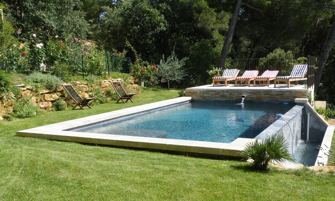 Connaux Villa | VILLA, VISTA HERMOSA CON PISCINA CLIMATIZADA INFINITY entre Nimes, Aviñón