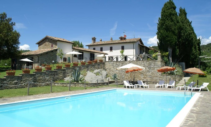 Fraccano Casa | Apartamento independiente con piscina panorámica en Città di Castello