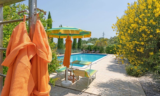 Bobolino Villa | Estupenda casa de vacaciones con jacuzzi, WIFI, A/C, piscina privada, TV, terraza
