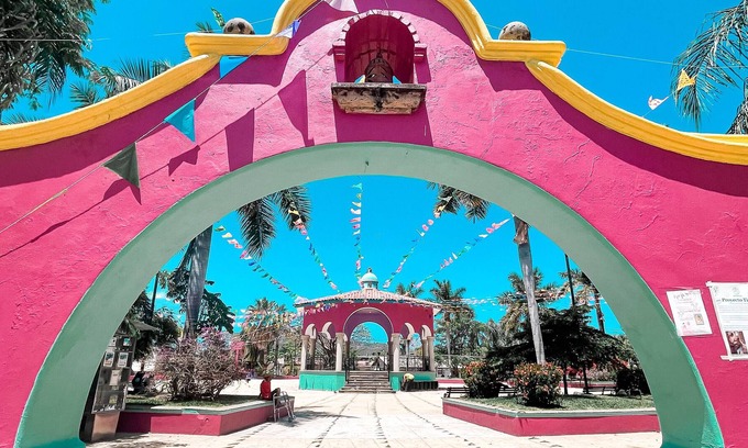 Lo de Marcos Casa | Beautiful “la casita azul” a townhouse, fully equipped, 1 block from the beach “