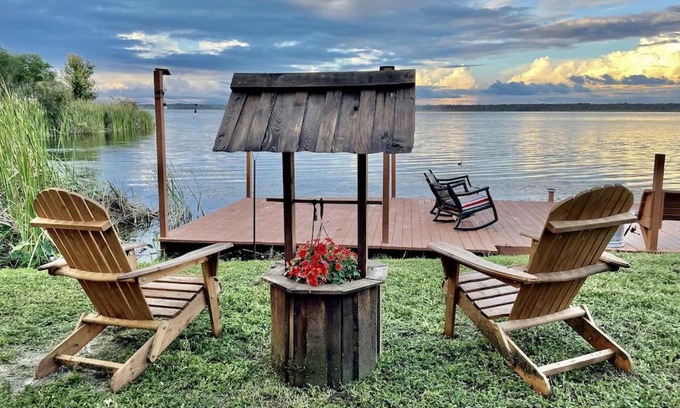 Lake Panasoffkee Casa | Beautiful lake front house