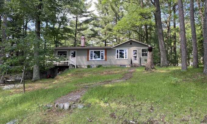 Rhinelander Casa | Beautiful Lake George house on the water