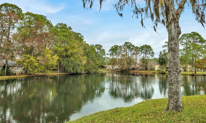 Southside Casa | Beautiful Lake Mandarin Home