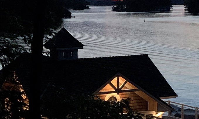 Muskoka Lakes Cabaña | Hermoso lago de Muskoka Cottage Compuesto