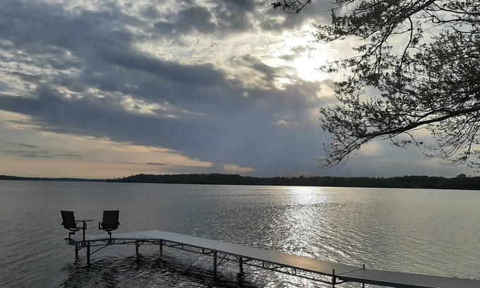 Morristown Casa | Beautiful Lake Sunsets!