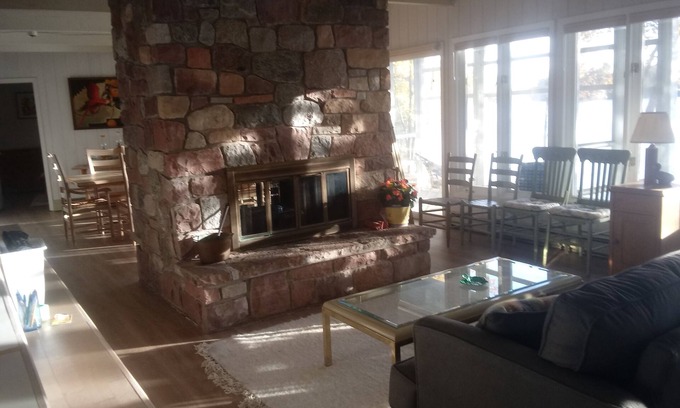 Drummond Casa | Beautiful Lakefront Vacation Home in Northwestern Wisconsin