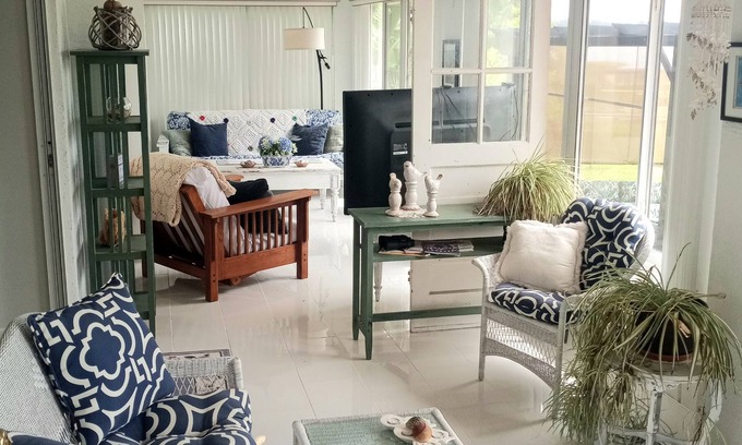 Winter Haven Casa | Beautiful Lakeside Home - Bring Your Boat & Jetski