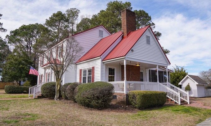 Snow Hill Casa | Beautiful, large home for family or friend gatherings!