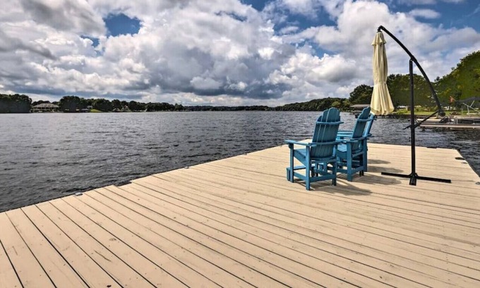 Wilsonville Casa | Beautiful Lay Lake Retreat for Large Families.
