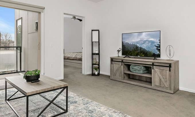 East End Apartamento | Beautiful location in downtown with AMAZING views