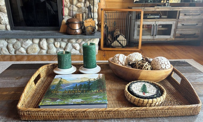 West Dover Casa | Beautiful Log Cabin Home