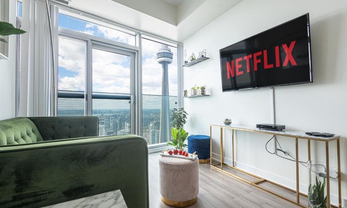 Toronto Entertainment District Apartamento | Beautiful Luxurious Modern Condo With Breathtaking Views