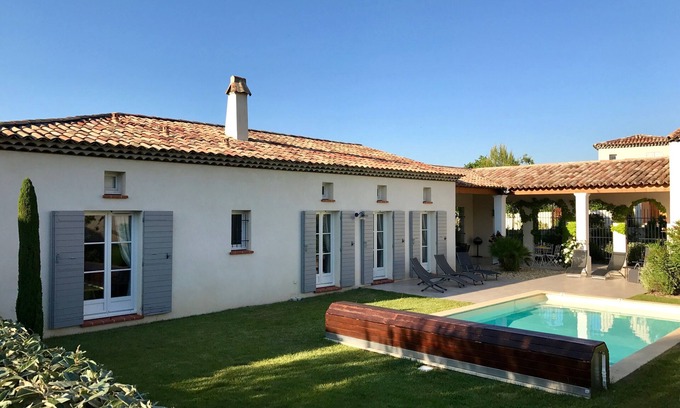 Pont Royal Villa | Preciosa villa de lujo, piscina climatizada y climatizada