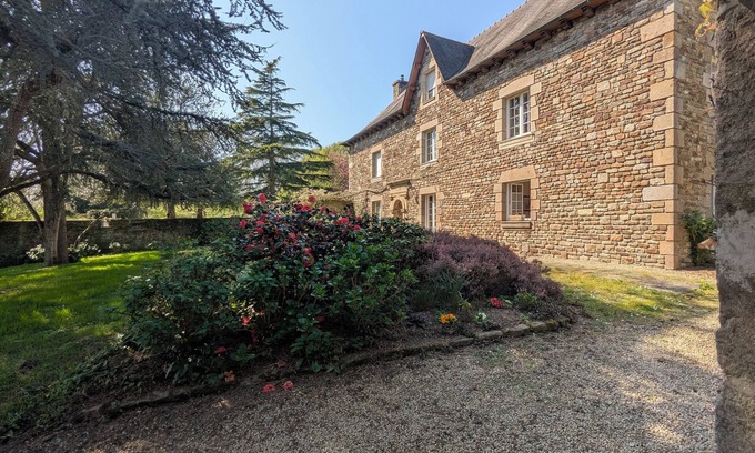 Pleudihen-sur-Rance Casa | Beautiful manor house close to beaches and tourist towns