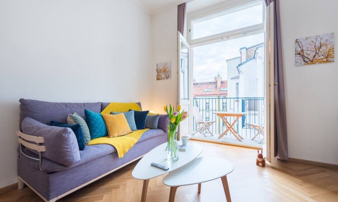 Andel Apartamento | Beautiful Mala Strana Studio by easyBNB