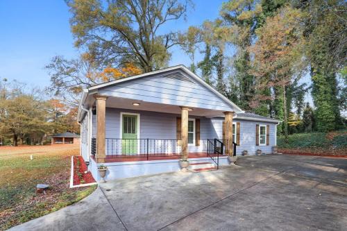 Marietta Casa | Beautiful Marietta GA 3 Bedroom 2 and a half Bath