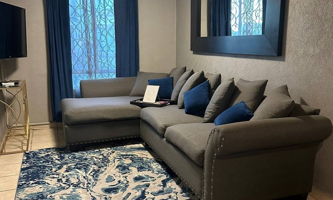 Tijuana Casa | Beautiful modern 3 br home in Tijuana