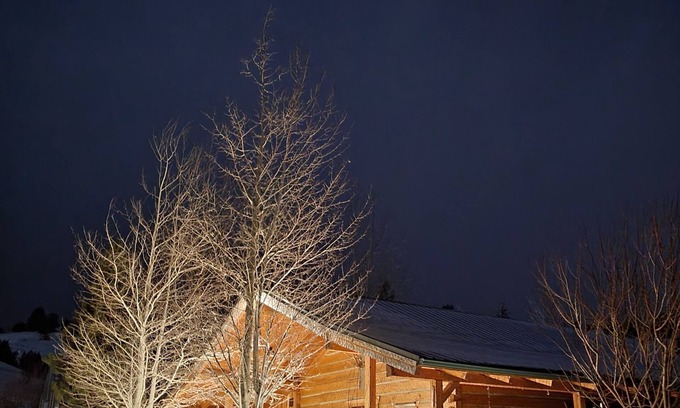 Anaconda Cabina | Beautiful Montana Cabin, at the base of the Pintler Mountains