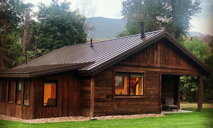 Sundance Cabina | Beautiful Mountain Cabin on Lower Provo River