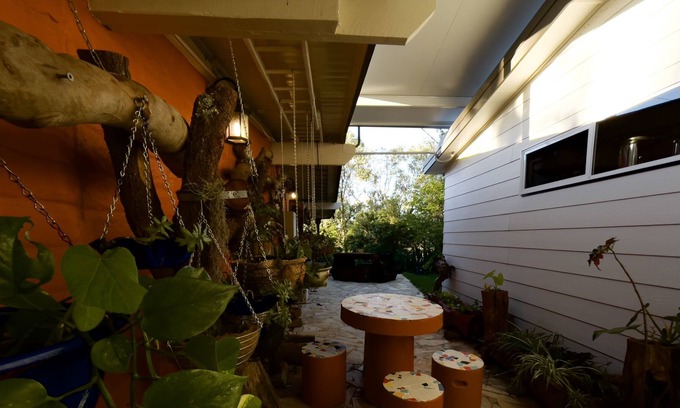 Maudsland Casa | Beautiful mudbrick house located in 7.5 acres beautiful land