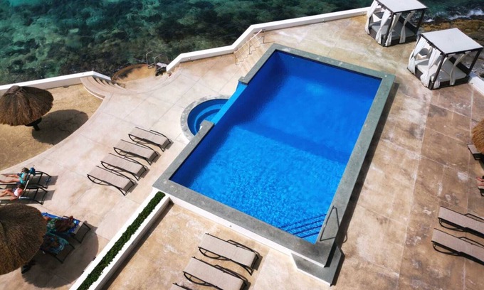 Zona Hotelera Norte Condominio | Beautiful 3 Bedrooms Ocean Front Condominium 🥂 With the Best Sunsets View .