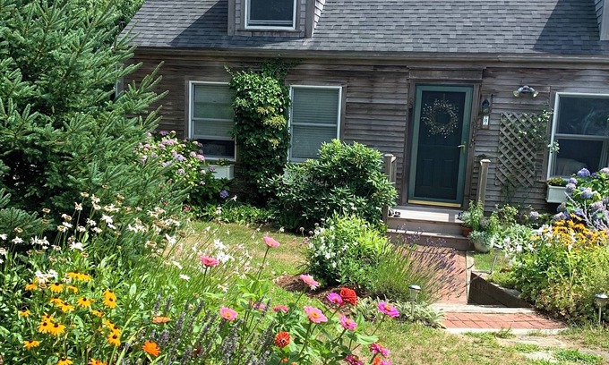 West of Town Casa | Beautiful Nantucket summer escape, 3 bed house, quiet office, central location