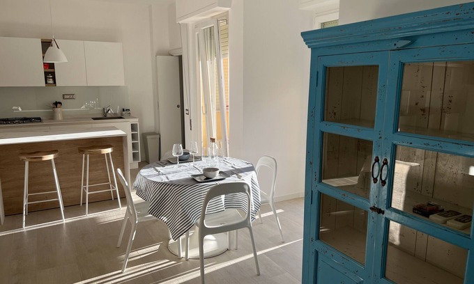 Porto San Giorgio Apartamento | Beautiful newly renovated apartment close to the centre and the beach
