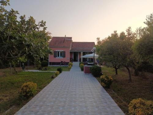 Sidari Casa | Beautiful nearby beach house with garden, private pool and large yard