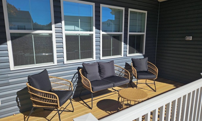 Felton Casa | Beautiful new 4-bedroom house with near Killens Pond State Park and Dover AFB