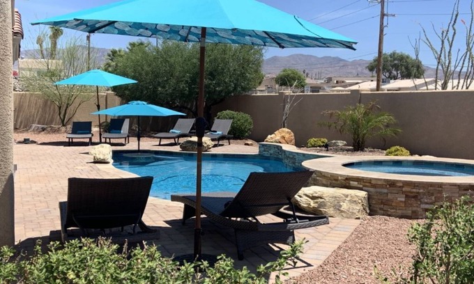 Lake Havasu City Casa | Hermosa casa nueva con piscina y vista !!