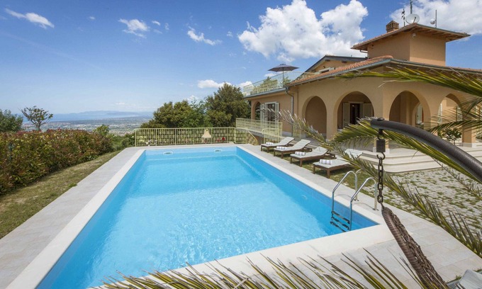 Massarosa Villa | Hermosa villa de lujo de nueva construcción con vistas panorámicas