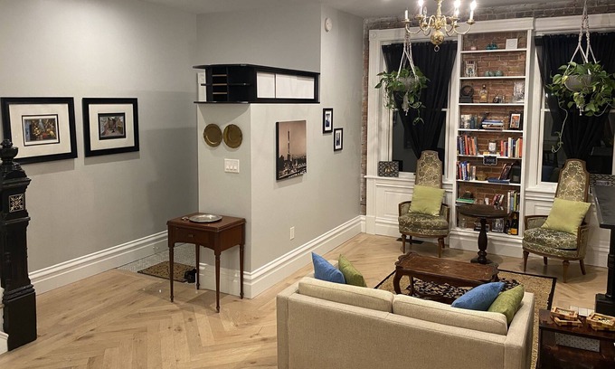 Manchester Casa | Beautiful Northside Victorian - close to stadiums and downtown