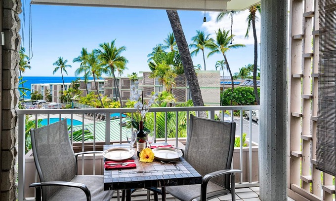 Kailua-Kona Condominio | Hermosas vistas al mar | Planta superior | WIFI gratuito | Asequible comienza a $ 99 / noche