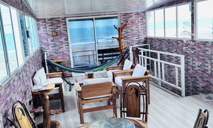 Pedernales Casa | Beautiful ocean view house, garage, Ac, laundry, fully equipped, dog friendly 🐕