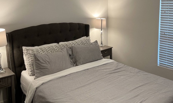 Old Pasadena Apartamento | Beautiful Old Town Pasadena Resort Like Apartment!