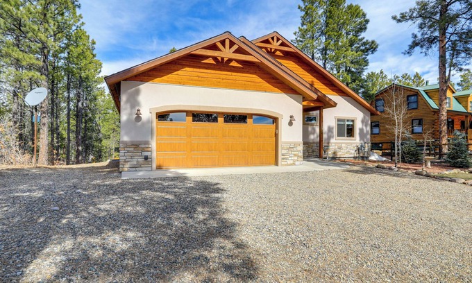 Twin Creek Village Casa | Beautiful Pagosa Springs Home w/ Deck & Grill