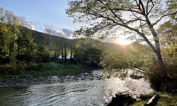 Mount Tremper Casa | Beautiful Park model RV on bank of Esopus Creek
