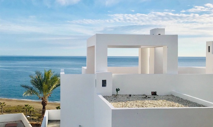 Playa Macenas Apartamento | Apartamento primera línea de playa en Mojácar @calaluna.mojacar