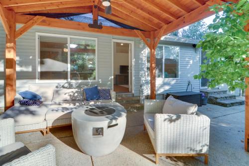 Washougal Casa | Beautiful Pet-Friendly Washougal Home with Fire Pit!