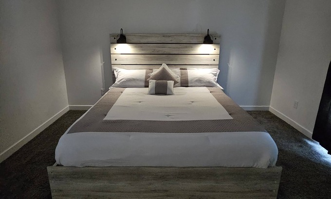 Herriman Casa | Beautiful place to stay and relax.