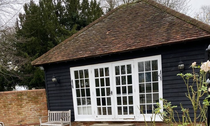 Great Hallingbury Casa | Bungalow-Baño en la habitacion-Pool House