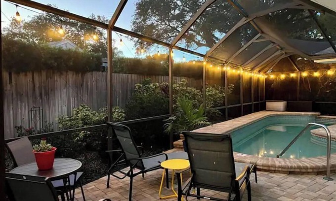 Harbor Hills Casa | Beautiful Pool Home, 6 Min. to Beaches, Sleeps 8, Great for Families!