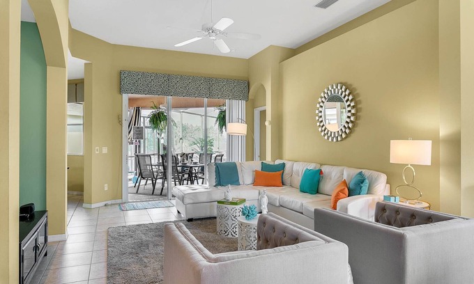 Calabay Parc Casa | Beautiful pool home, games room, 2 lounges, kids' play space, Disney 11 miles!