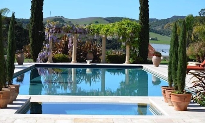San Luis Obispo Villa | Hermosa piscina al lado de la Toscana.